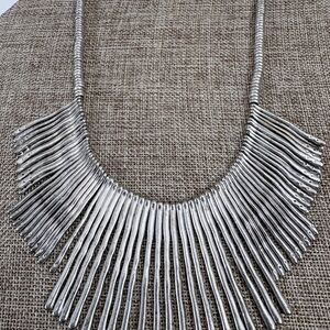 EL Silver Tone Fringe Collar Necklace Adjustable 14”–17” Statement